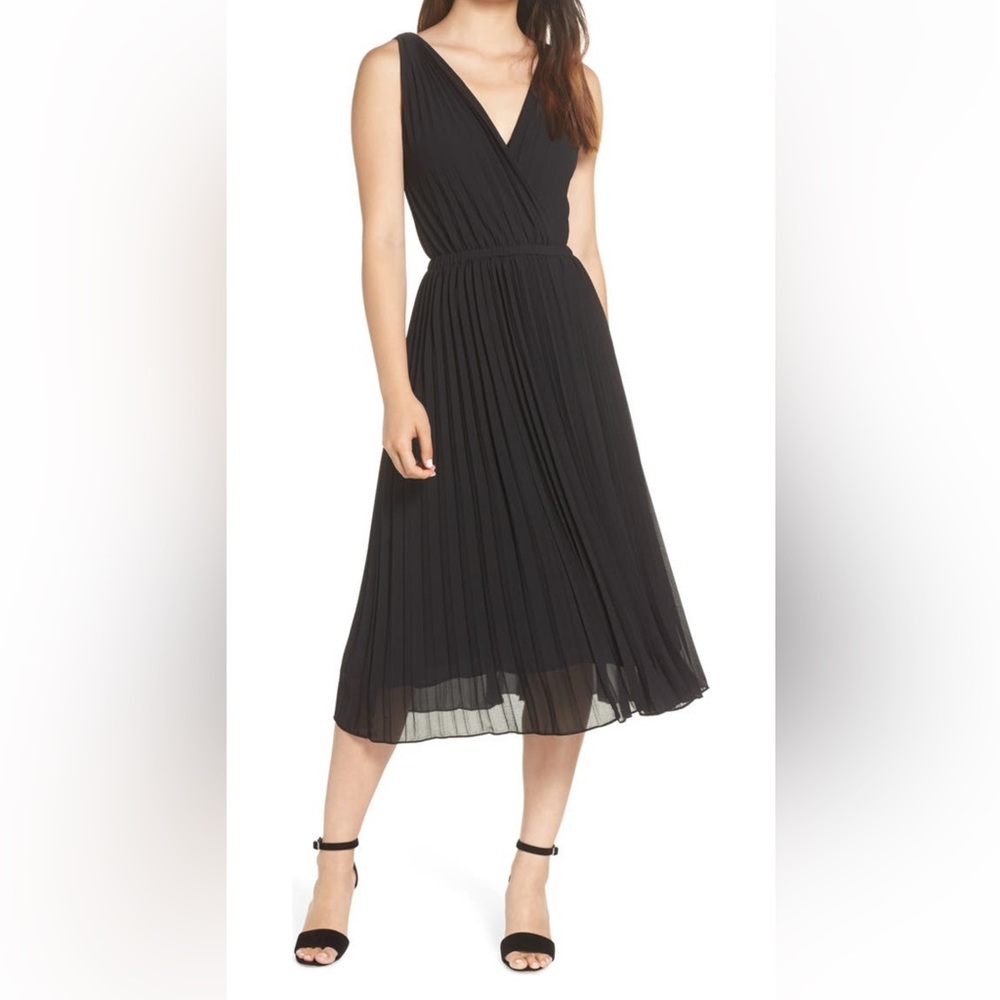 19 Cooper Pleated A-Line Dress Midi